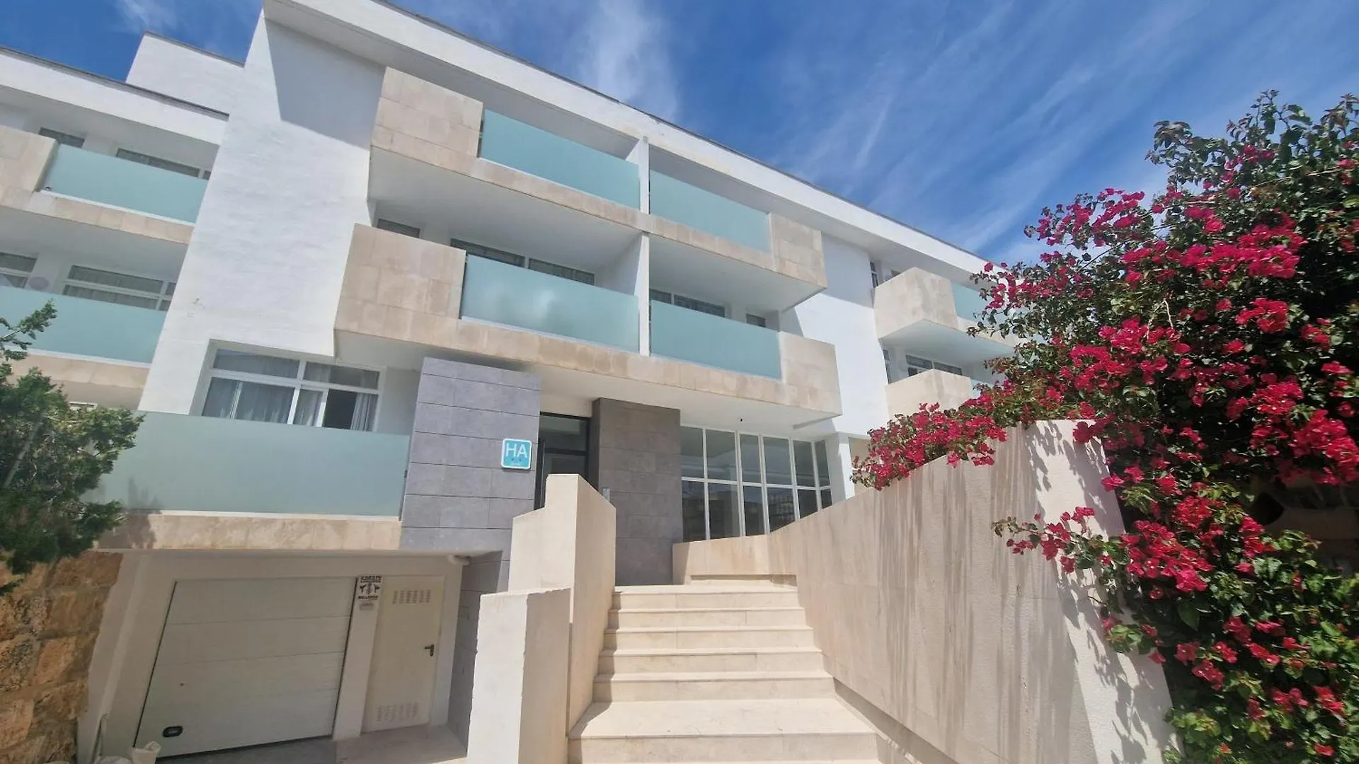 ** Aparthotel Apartamentos Martha'S Palma Nova  Spain